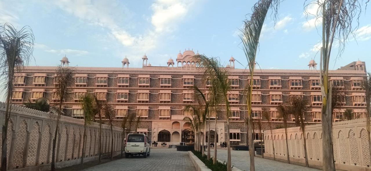 Bhanwar Singh Palace Jaipur Exteriör bild